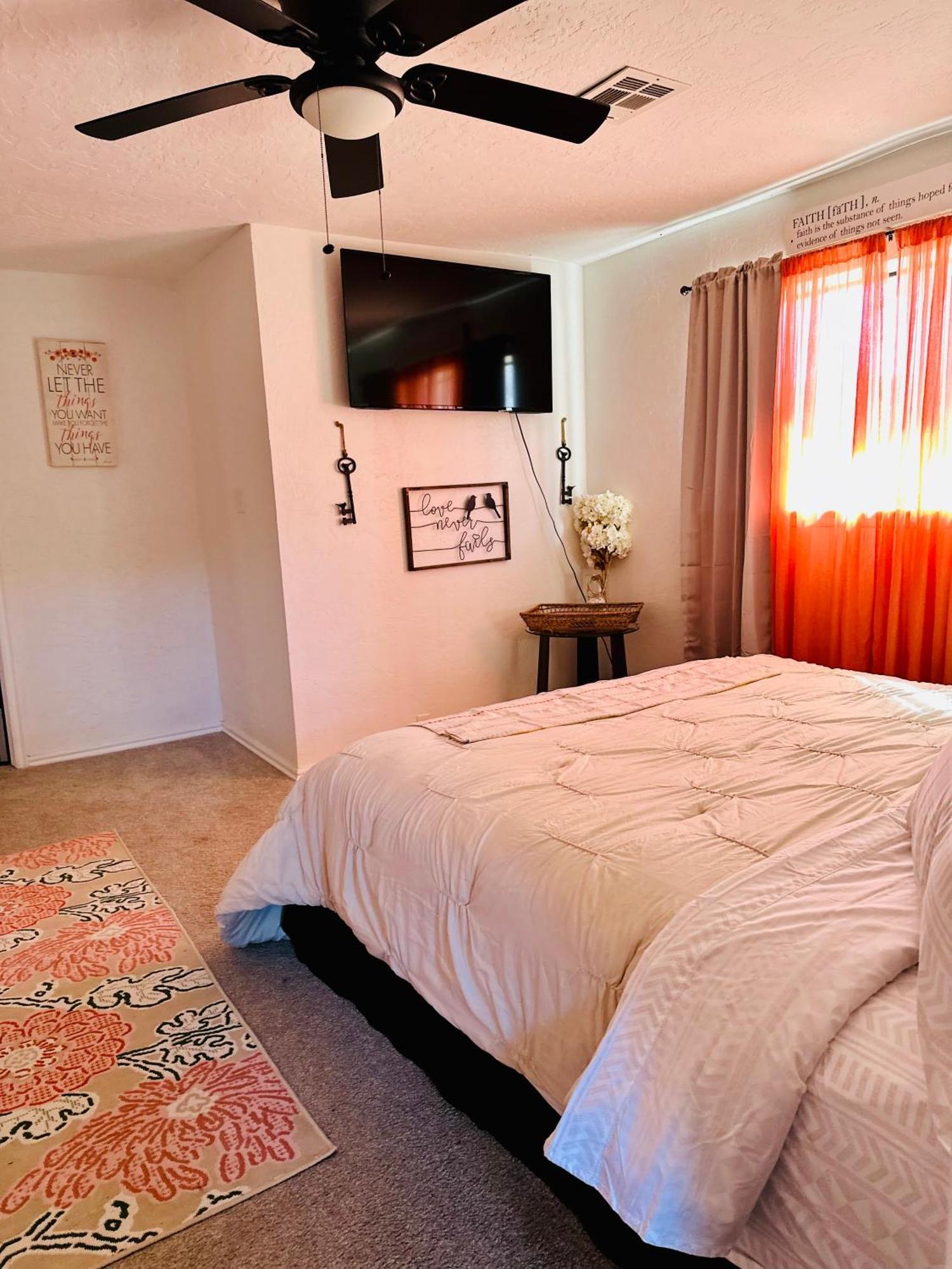 The House Of Serenity: Close To Sill & Casino Hébergement de vacances *