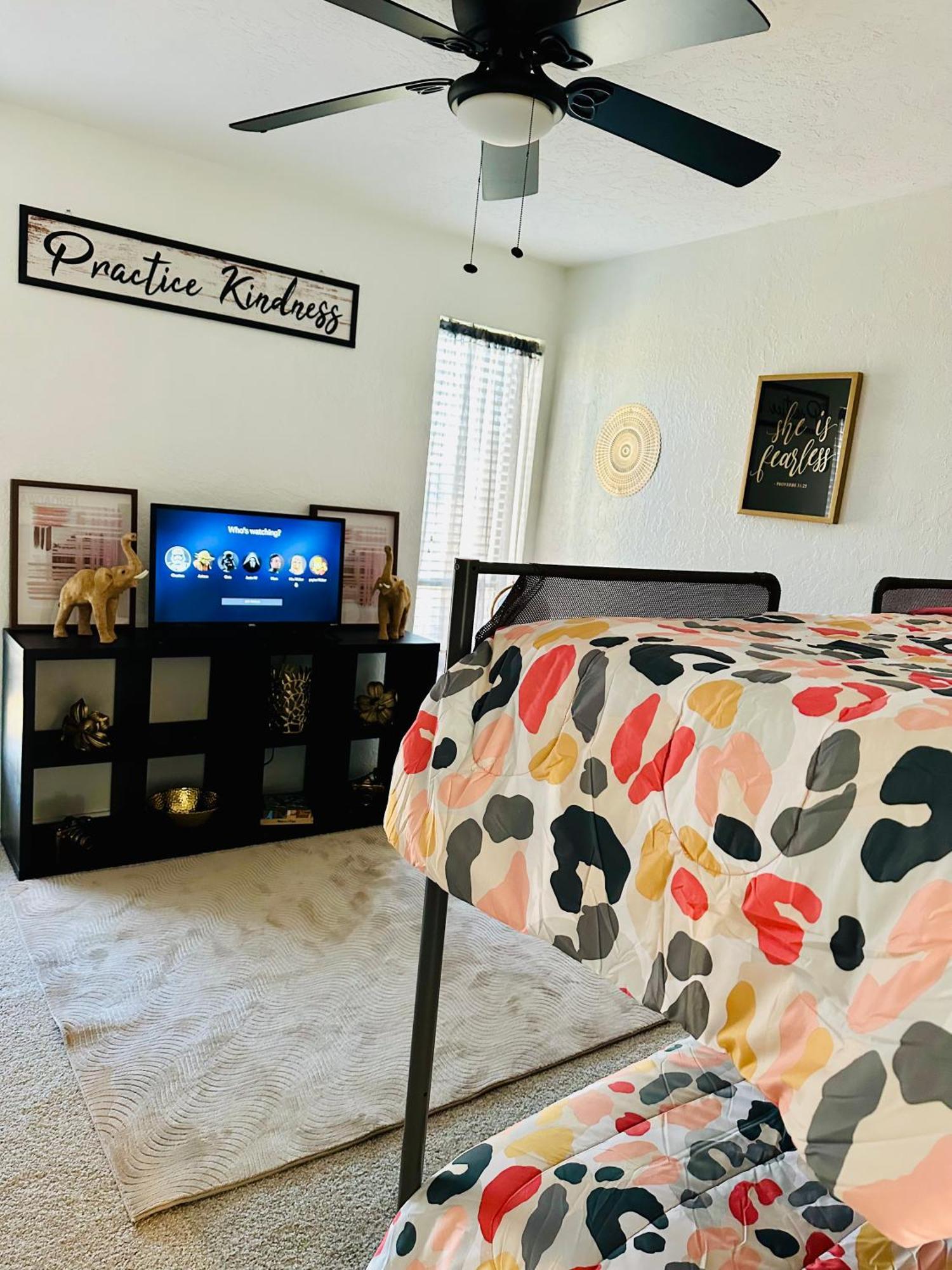 The House Of Serenity: Close To Sill & Casino